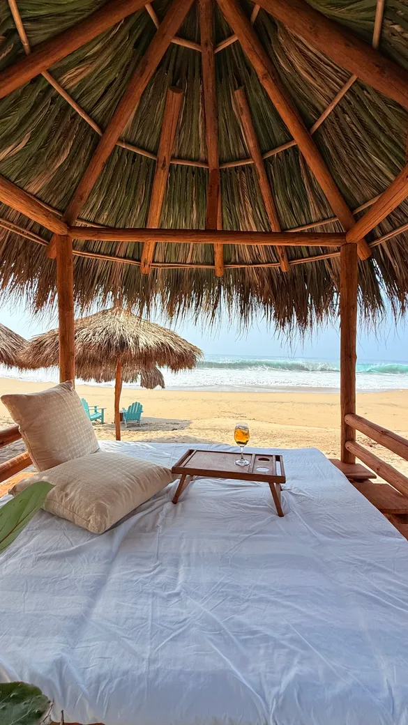 Club de playa y restaurante Mar de fondo