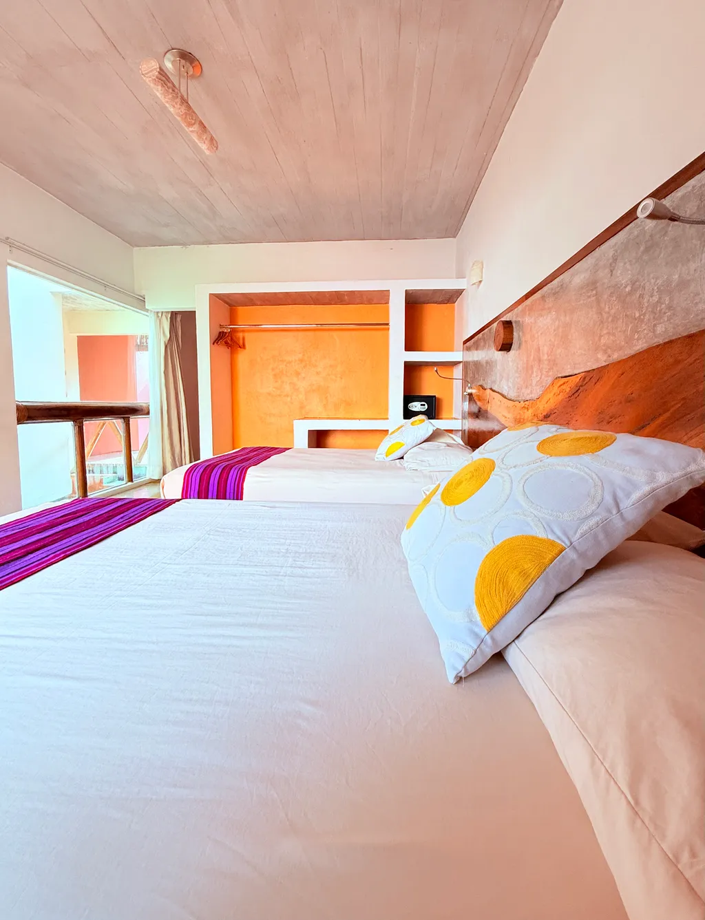 Room Cocada