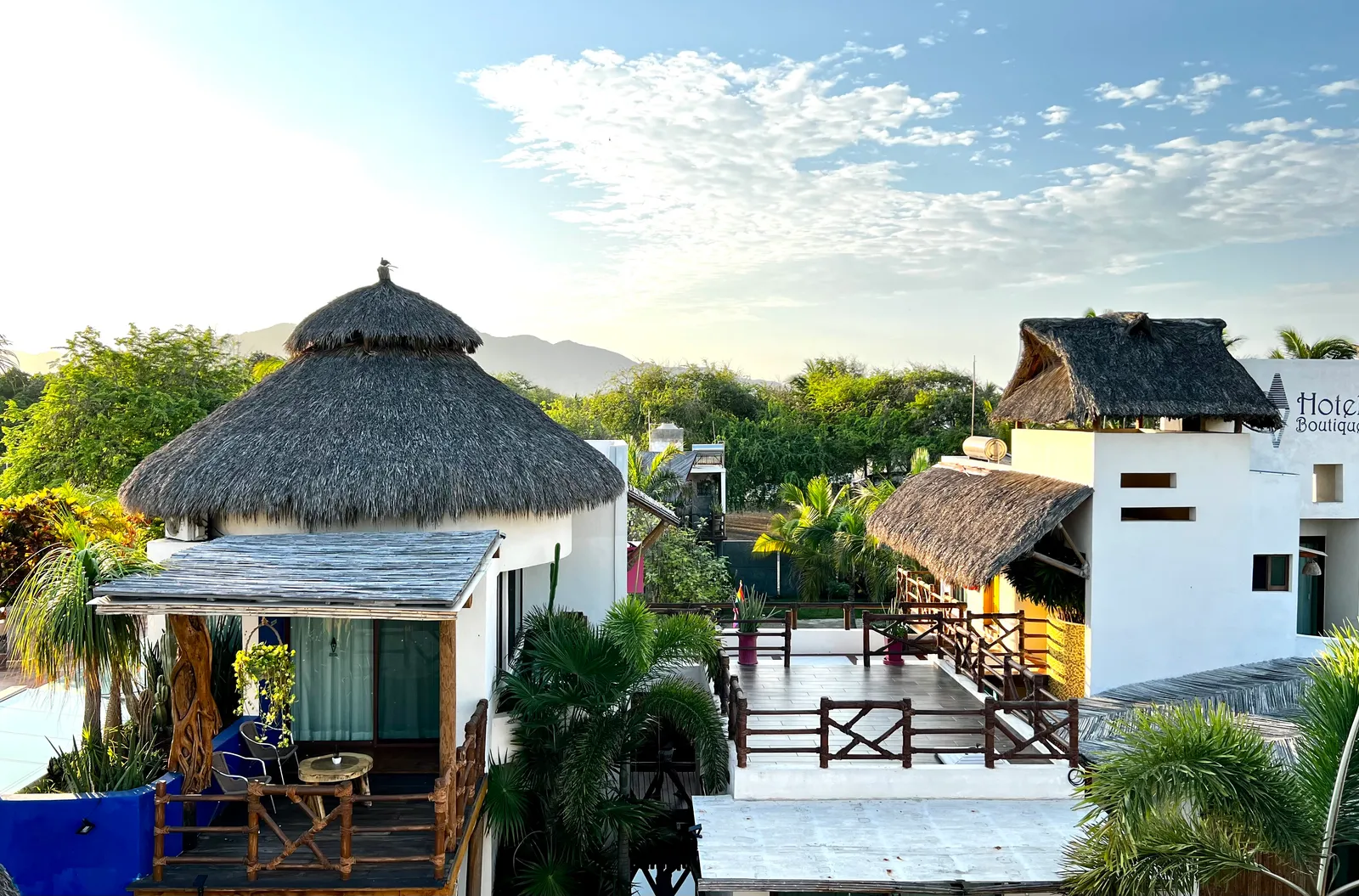 Imagen del hotel y de la playa