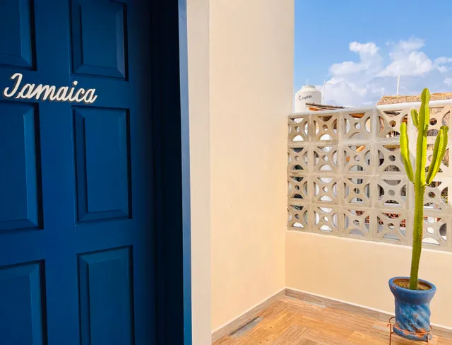 Room Jamaica